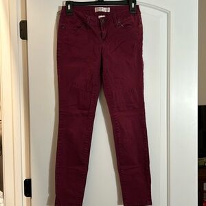 No Boundaries maroon skinny jeans size 5